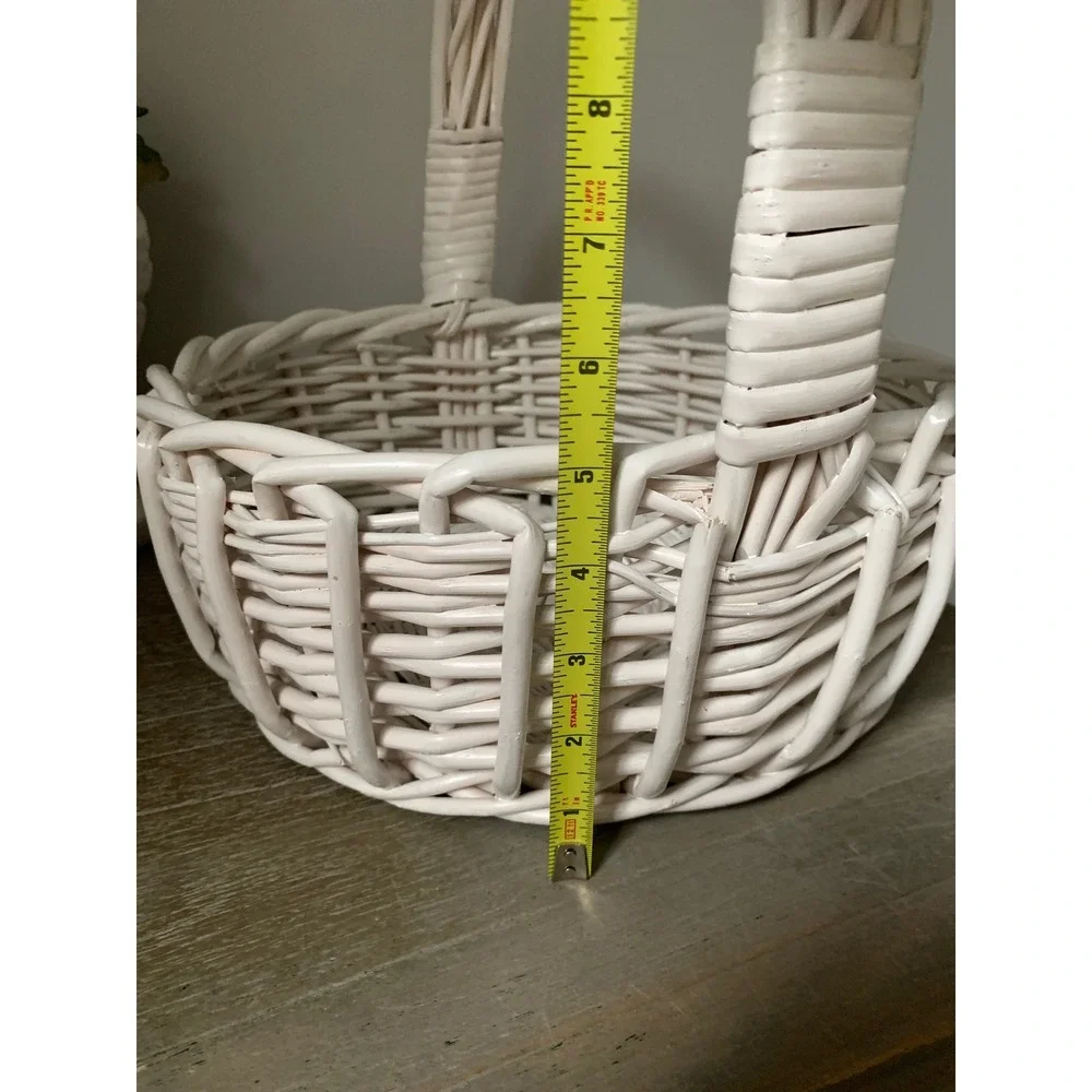 Vintage Off White Woven Wicker Basket with Handle Cottagecore Farmhouse Decor